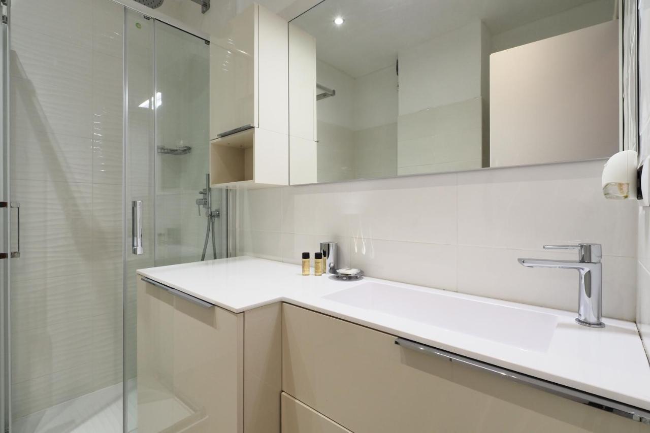 Duomo Luxury Apartment VI Milan Luaran gambar